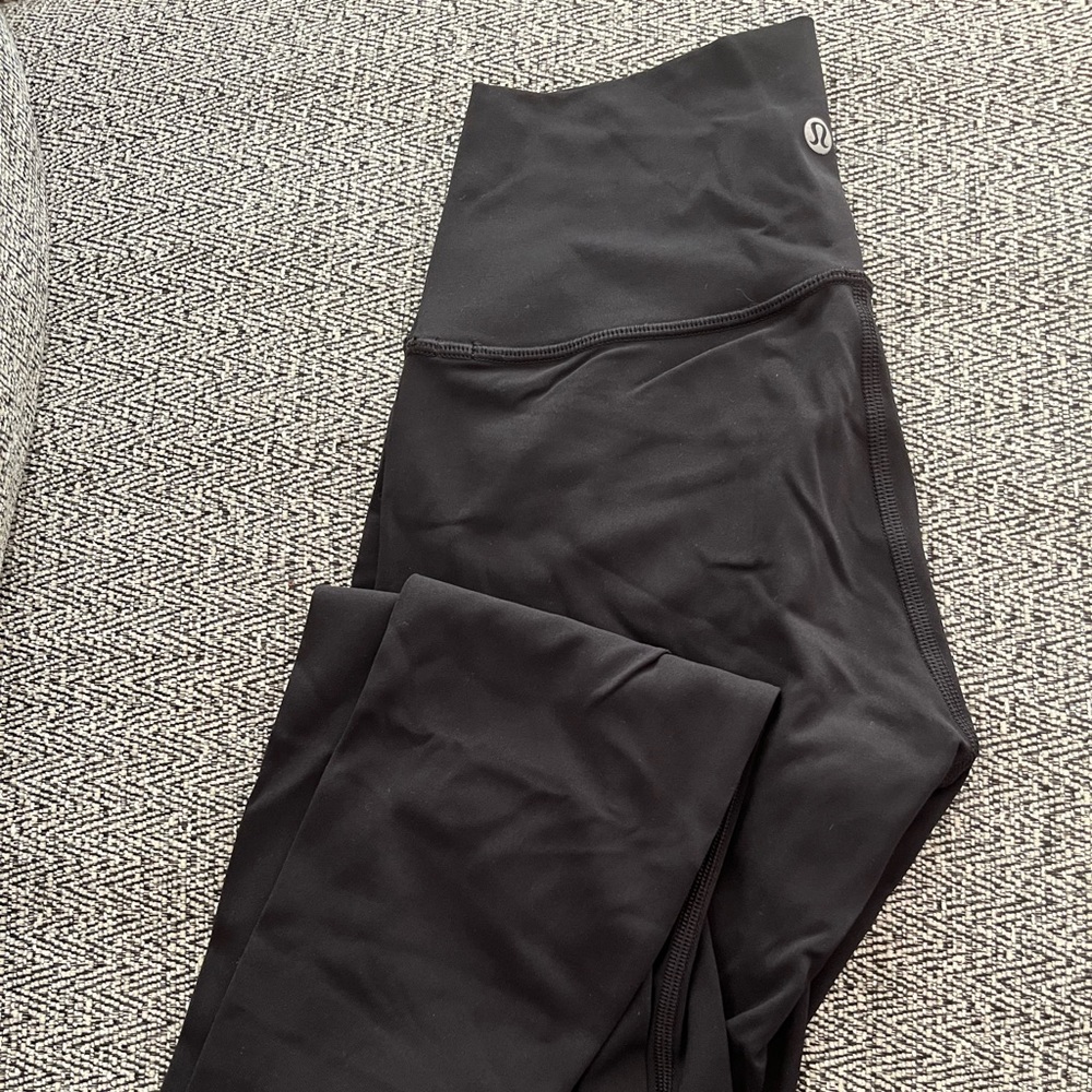 Size 4 black lululemon leggings